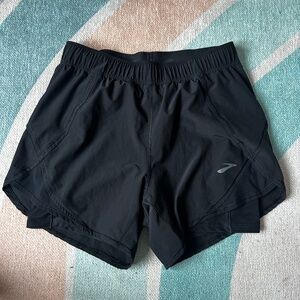 Brooks Black Chaser 5" Running Shorts